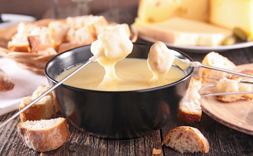 How To Host A Fabulous Fondue Party